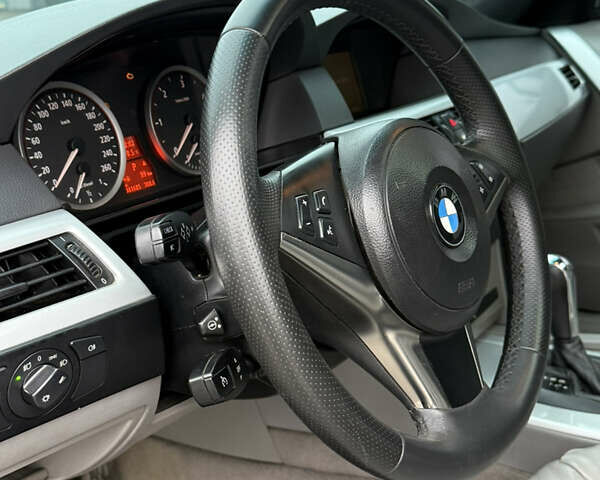 Сірий БМВ 5 Серія, об'ємом двигуна 2.99 л та пробігом 343 тис. км за 7600 $, фото 12 на Automoto.ua