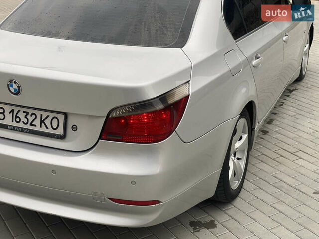 Серый БМВ 5 Серия, объемом двигателя 3 л и пробегом 338 тыс. км за 8100 $, фото 12 на Automoto.ua