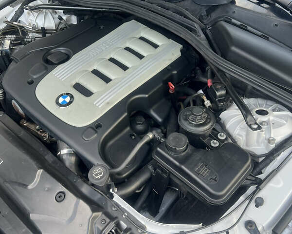 Сірий БМВ 5 Серія, об'ємом двигуна 2.99 л та пробігом 397 тис. км за 10500 $, фото 27 на Automoto.ua