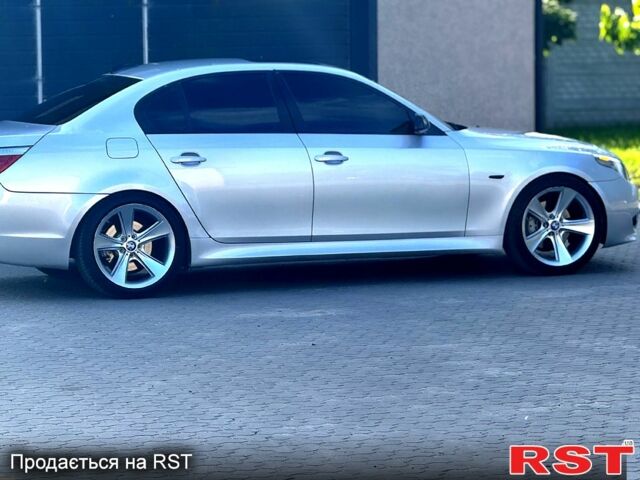 Серый БМВ 5 Серия, объемом двигателя 3 л и пробегом 336 тыс. км за 8700 $, фото 4 на Automoto.ua