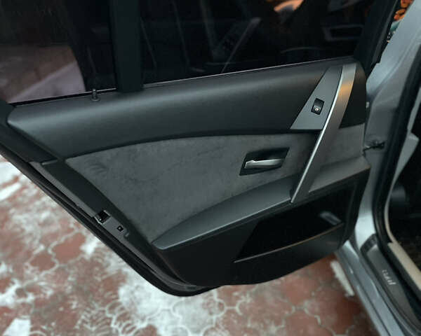 Серый БМВ 5 Серия, объемом двигателя 2.17 л и пробегом 330 тыс. км за 6650 $, фото 18 на Automoto.ua