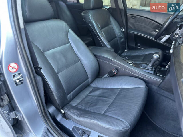 Серый БМВ 5 Серия, объемом двигателя 3 л и пробегом 297 тыс. км за 11000 $, фото 18 на Automoto.ua