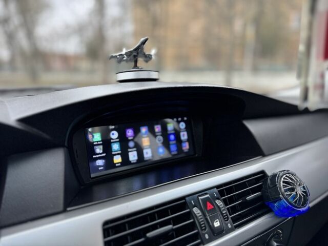 Серый БМВ 5 Серия, объемом двигателя 2.5 л и пробегом 287 тыс. км за 4400 $, фото 23 на Automoto.ua