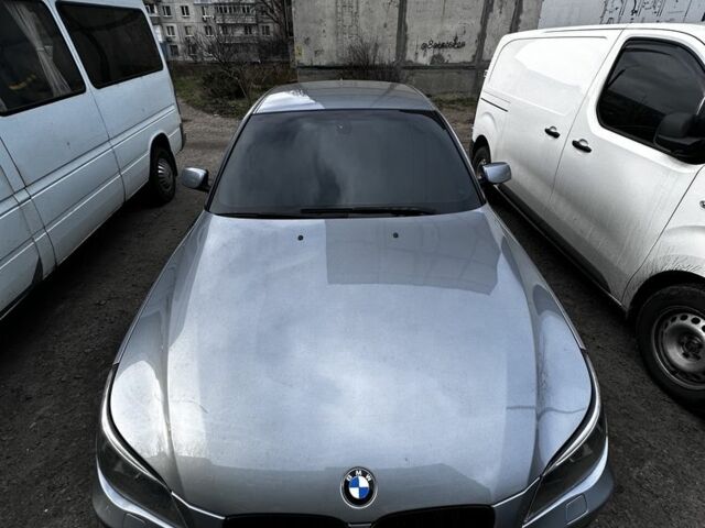 Серый БМВ 5 Серия, объемом двигателя 4.4 л и пробегом 318 тыс. км за 9999 $, фото 10 на Automoto.ua