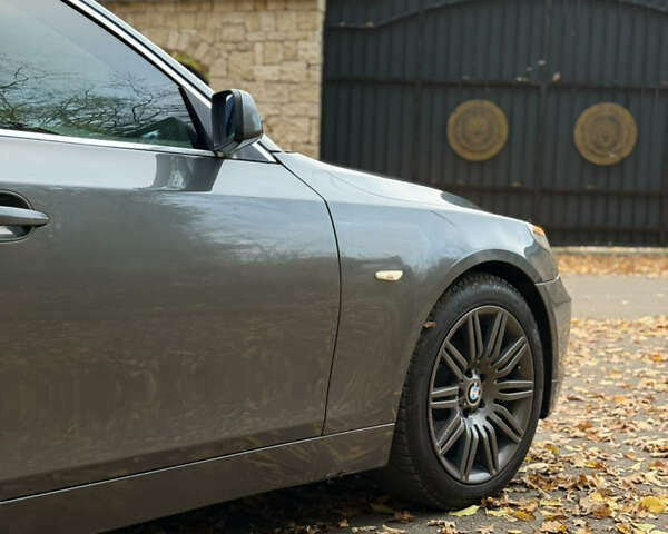 Серый БМВ 5 Серия, объемом двигателя 2.5 л и пробегом 336 тыс. км за 7750 $, фото 7 на Automoto.ua