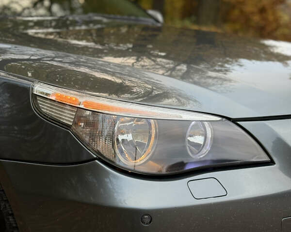 Серый БМВ 5 Серия, объемом двигателя 2.5 л и пробегом 336 тыс. км за 7500 $, фото 4 на Automoto.ua