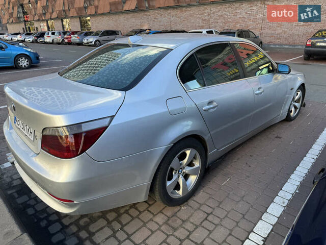БМВ 5 Серия 2004 в Киеве на Automoto.ua Серый БМВ 5 Серия, объемом двигателя 2.17 л и пробегом 300 тыс. км за 5400 $, фото 3 на Automoto.ua
