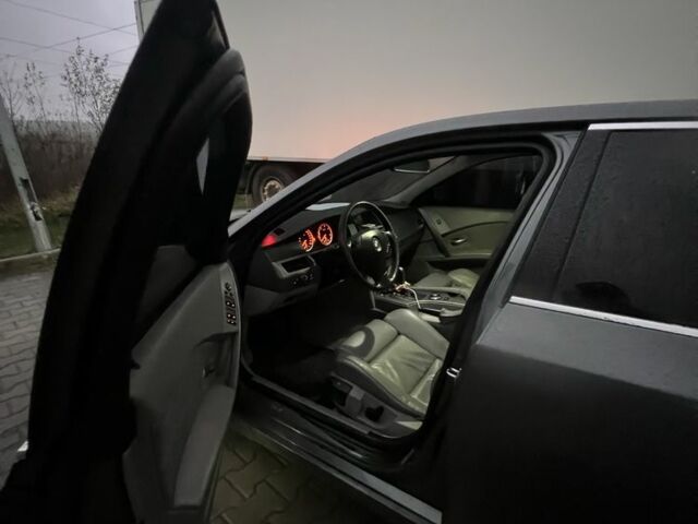 Серый БМВ 5 Серия, объемом двигателя 3 л и пробегом 376 тыс. км за 4300 $, фото 5 на Automoto.ua