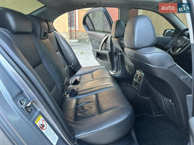 Серый БМВ 5 Серия, объемом двигателя 3 л и пробегом 297 тыс. км за 11000 $, фото 21 на Automoto.ua