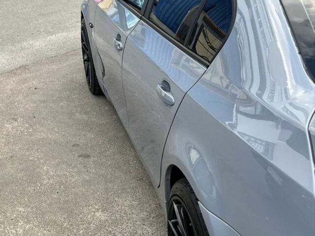 Сірий БМВ 5 Серія, об'ємом двигуна 3 л та пробігом 250 тис. км за 10000 $, фото 10 на Automoto.ua