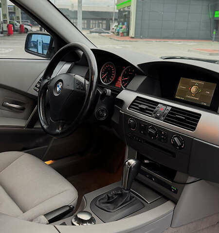 Серый БМВ 5 Серия, объемом двигателя 2 л и пробегом 111 тыс. км за 8700 $, фото 17 на Automoto.ua