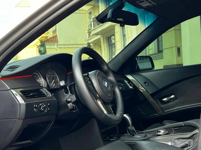 Серый БМВ 5 Серия, объемом двигателя 4.5 л и пробегом 260 тыс. км за 9500 $, фото 9 на Automoto.ua