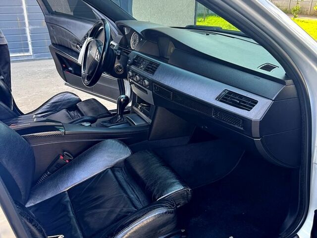 Серый БМВ 5 Серия, объемом двигателя 3 л и пробегом 336 тыс. км за 8700 $, фото 12 на Automoto.ua