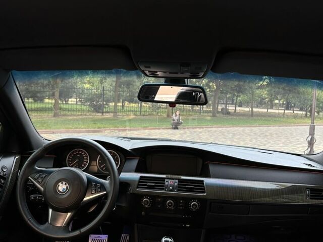 Серый БМВ 5 Серия, объемом двигателя 4.5 л и пробегом 260 тыс. км за 9500 $, фото 15 на Automoto.ua