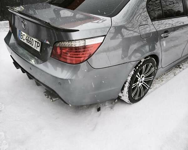 Сірий БМВ 5 Серія, об'ємом двигуна 2.99 л та пробігом 384 тис. км за 11900 $, фото 3 на Automoto.ua