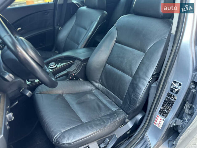 Серый БМВ 5 Серия, объемом двигателя 3 л и пробегом 297 тыс. км за 11000 $, фото 13 на Automoto.ua