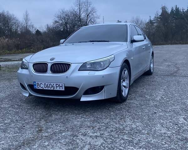 Серый БМВ 5 Серия, объемом двигателя 2.5 л и пробегом 299 тыс. км за 8700 $, фото 1 на Automoto.ua