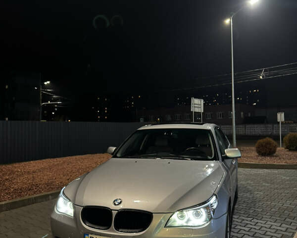 Серый БМВ 5 Серия, объемом двигателя 2.99 л и пробегом 355 тыс. км за 8299 $, фото 1 на Automoto.ua