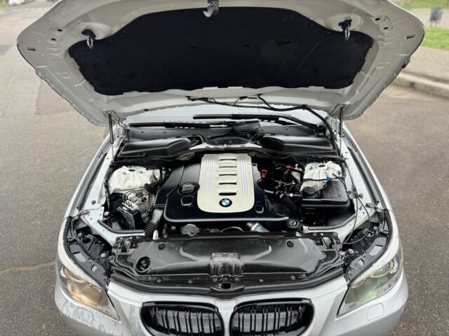 Серый БМВ 5 Серия, объемом двигателя 2.5 л и пробегом 287 тыс. км за 4400 $, фото 15 на Automoto.ua