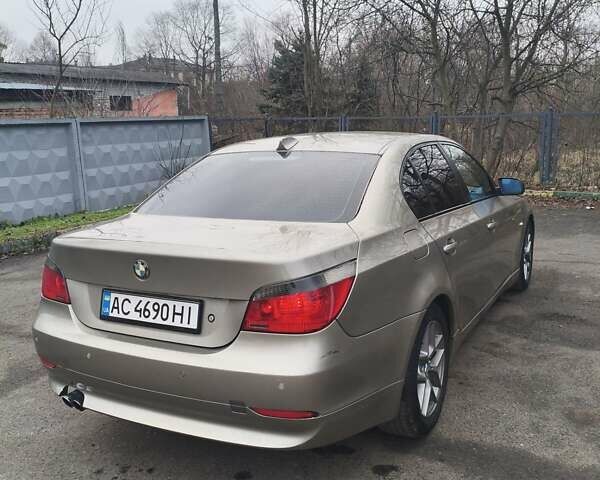 Серый БМВ 5 Серия, объемом двигателя 2 л и пробегом 360 тыс. км за 7300 $, фото 7 на Automoto.ua