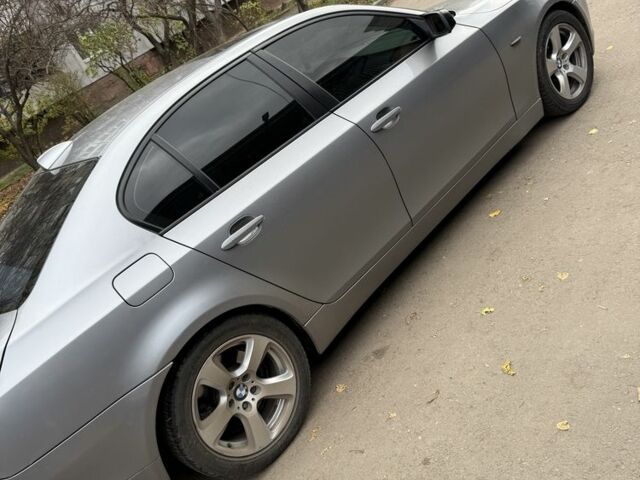 Серый БМВ 5 Серия, объемом двигателя 0 л и пробегом 3 тыс. км за 9300 $, фото 3 на Automoto.ua