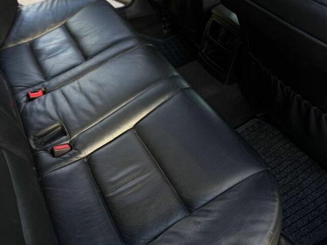 Серый БМВ 5 Серия, объемом двигателя 3 л и пробегом 350 тыс. км за 5700 $, фото 9 на Automoto.ua