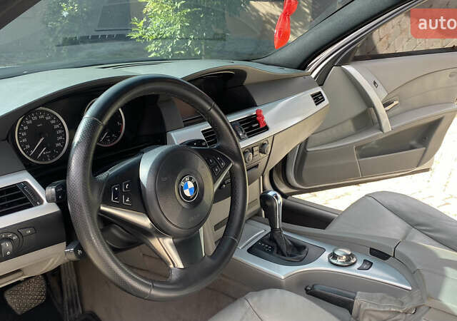 Серый БМВ 5 Серия, объемом двигателя 3 л и пробегом 338 тыс. км за 8100 $, фото 24 на Automoto.ua