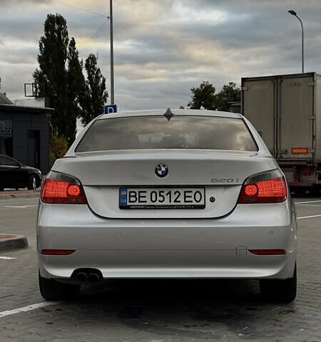 Серый БМВ 5 Серия, объемом двигателя 2 л и пробегом 111 тыс. км за 8700 $, фото 5 на Automoto.ua