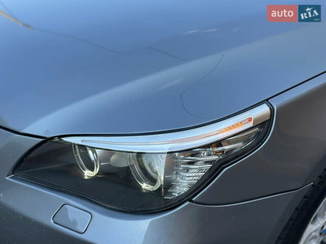 Серый БМВ 5 Серия, объемом двигателя 3 л и пробегом 297 тыс. км за 11000 $, фото 11 на Automoto.ua