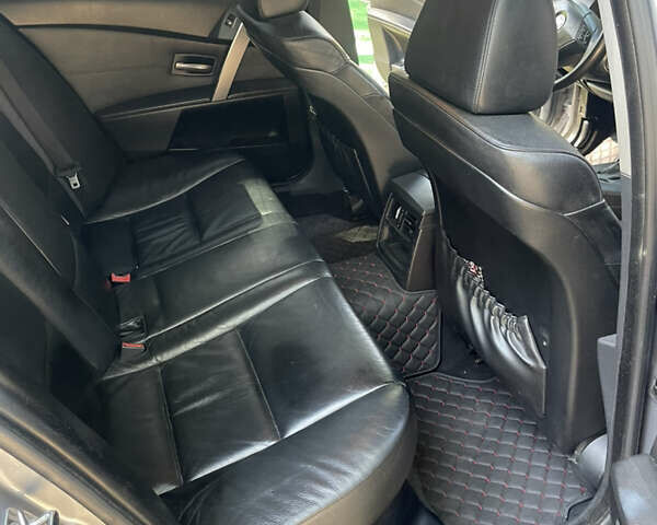 Серый БМВ 5 Серия, объемом двигателя 2.5 л и пробегом 372 тыс. км за 8300 $, фото 9 на Automoto.ua