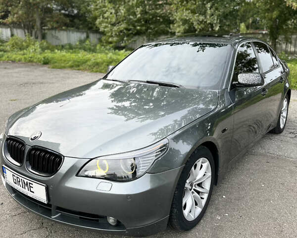 Сірий БМВ 5 Серія, об'ємом двигуна 2.5 л та пробігом 360 тис. км за 8300 $, фото 1 на Automoto.ua