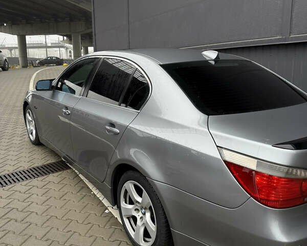 Сірий БМВ 5 Серія, об'ємом двигуна 3 л та пробігом 373 тис. км за 7799 $, фото 3 на Automoto.ua