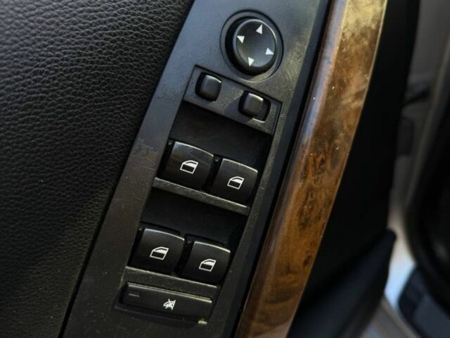 Серый БМВ 5 Серия, объемом двигателя 3 л и пробегом 350 тыс. км за 5700 $, фото 13 на Automoto.ua