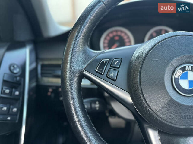Серый БМВ 5 Серия, объемом двигателя 3 л и пробегом 297 тыс. км за 11000 $, фото 26 на Automoto.ua
