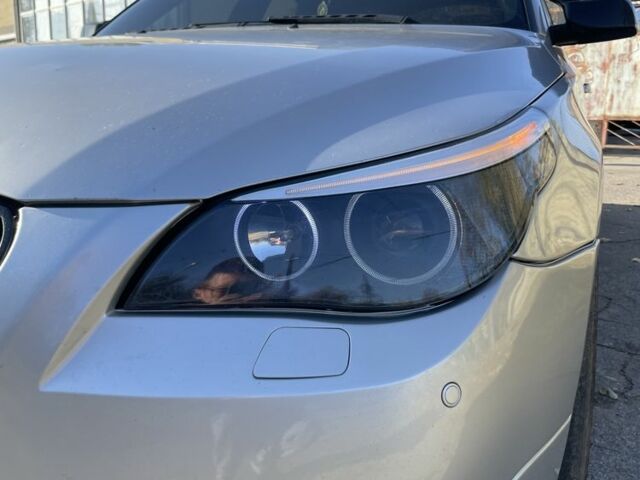 БМВ 5 Серия 2004 в Запорожье на Automoto.ua Серый БМВ 5 Серия, объемом двигателя 0 л и пробегом 355 тыс. км за 9600 $, фото 12 на Automoto.ua