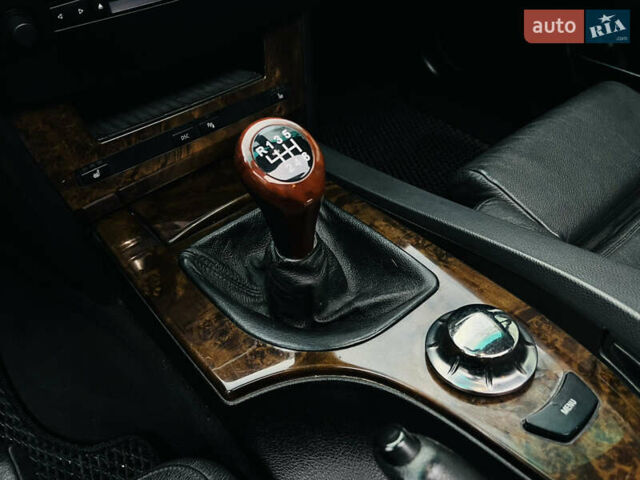 Сірий БМВ 5 Серія, об'ємом двигуна 2 л та пробігом 459 тис. км за 7700 $, фото 24 на Automoto.ua