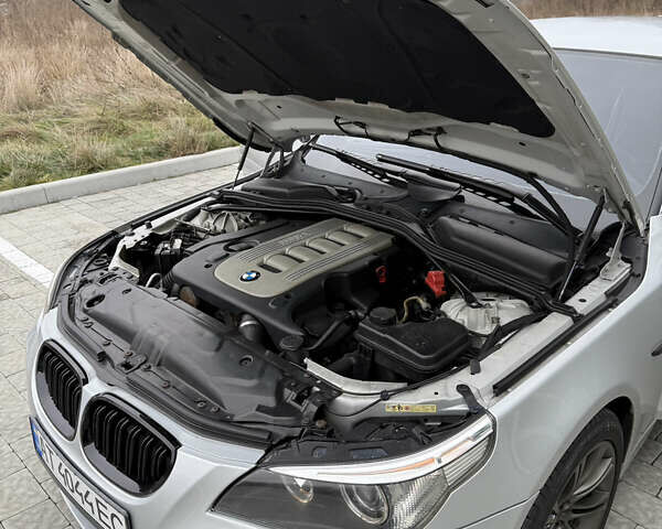 Сірий БМВ 5 Серія, об'ємом двигуна 3 л та пробігом 330 тис. км за 9400 $, фото 11 на Automoto.ua