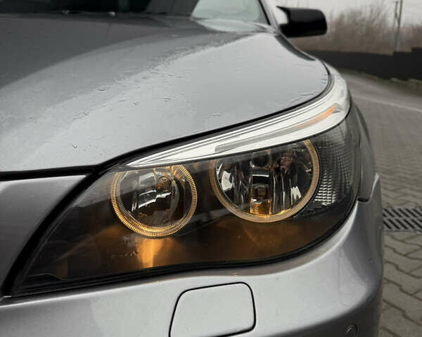 Сірий БМВ 5 Серія, об'ємом двигуна 3 л та пробігом 373 тис. км за 7799 $, фото 8 на Automoto.ua