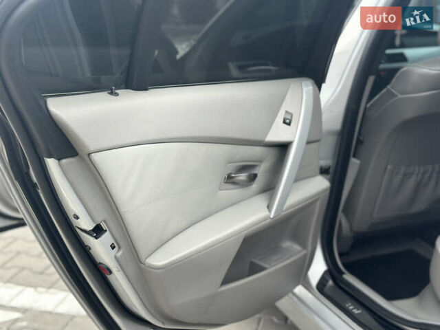 Сірий БМВ 5 Серія, об'ємом двигуна 3 л та пробігом 341 тис. км за 8300 $, фото 12 на Automoto.ua