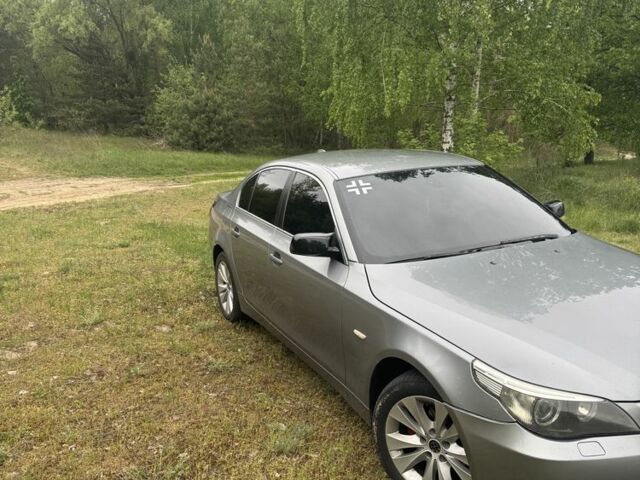 Серый БМВ 5 Серия, объемом двигателя 3 л и пробегом 400 тыс. км за 4350 $, фото 3 на Automoto.ua
