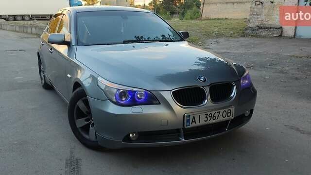 Серый БМВ 5 Серия, объемом двигателя 2.2 л и пробегом 211 тыс. км за 8500 $, фото 2 на Automoto.ua