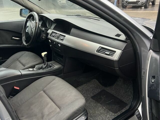 Серый БМВ 5 Серия, объемом двигателя 2.5 л и пробегом 290 тыс. км за 2950 $, фото 7 на Automoto.ua