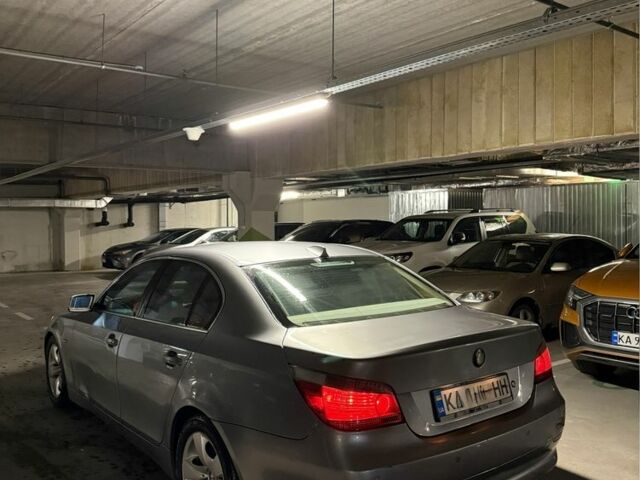 Серый БМВ 5 Серия, объемом двигателя 3 л и пробегом 420 тыс. км за 3850 $, фото 3 на Automoto.ua