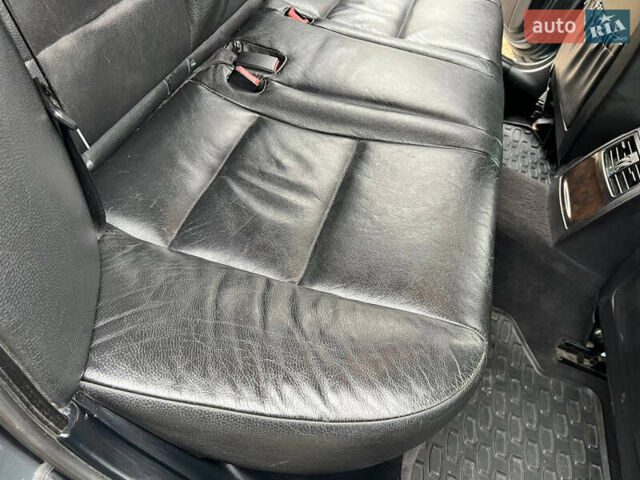 Серый БМВ 5 Серия, объемом двигателя 3 л и пробегом 225 тыс. км за 7900 $, фото 24 на Automoto.ua