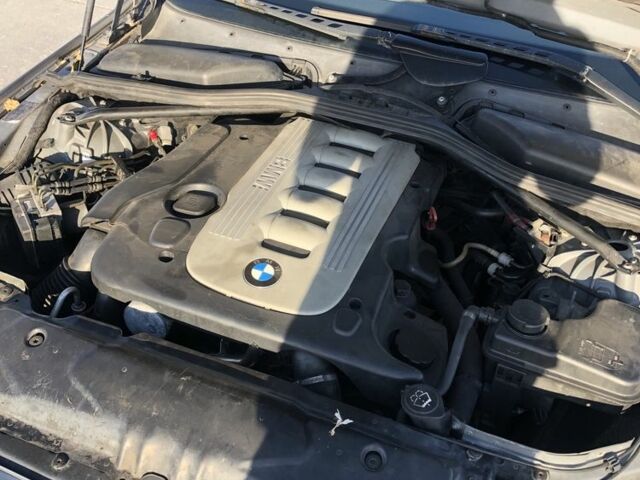 Серый БМВ 5 Серия, объемом двигателя 3 л и пробегом 450 тыс. км за 4500 $, фото 6 на Automoto.ua