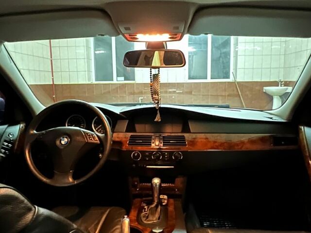 Серый БМВ 5 Серия, объемом двигателя 2.5 л и пробегом 239 тыс. км за 8300 $, фото 9 на Automoto.ua