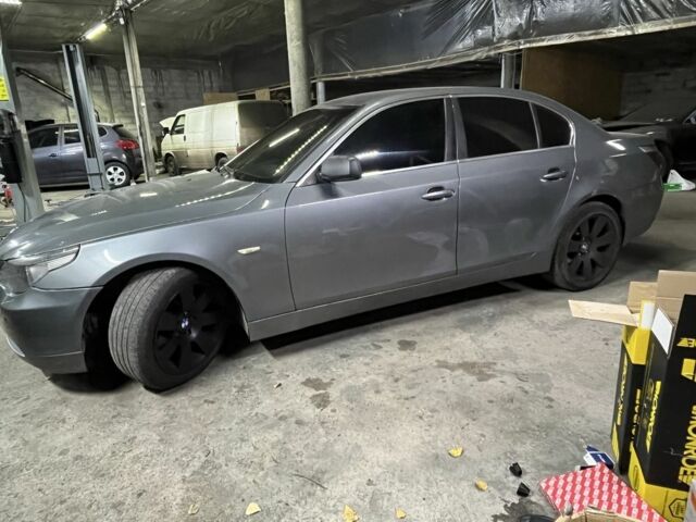 Сірий БМВ 5 Серія, об'ємом двигуна 3 л та пробігом 3 тис. км за 3700 $, фото 1 на Automoto.ua