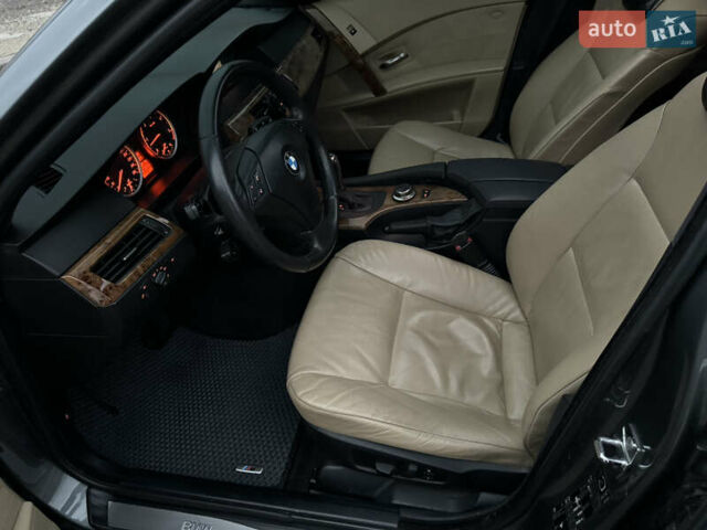 Серый БМВ 5 Серия, объемом двигателя 3 л и пробегом 498 тыс. км за 9999 $, фото 17 на Automoto.ua