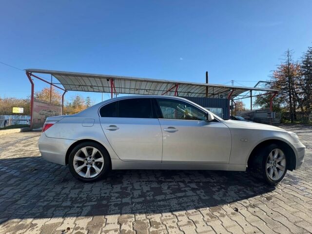 Серый БМВ 5 Серия, объемом двигателя 3 л и пробегом 315 тыс. км за 3499 $, фото 2 на Automoto.ua