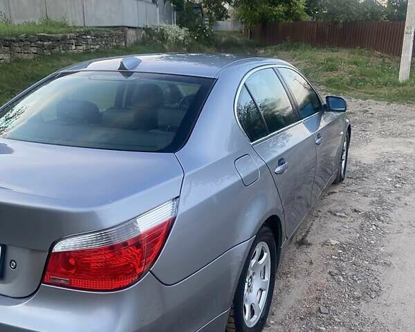 Сірий БМВ 5 Серія, об'ємом двигуна 2 л та пробігом 351 тис. км за 7200 $, фото 1 на Automoto.ua